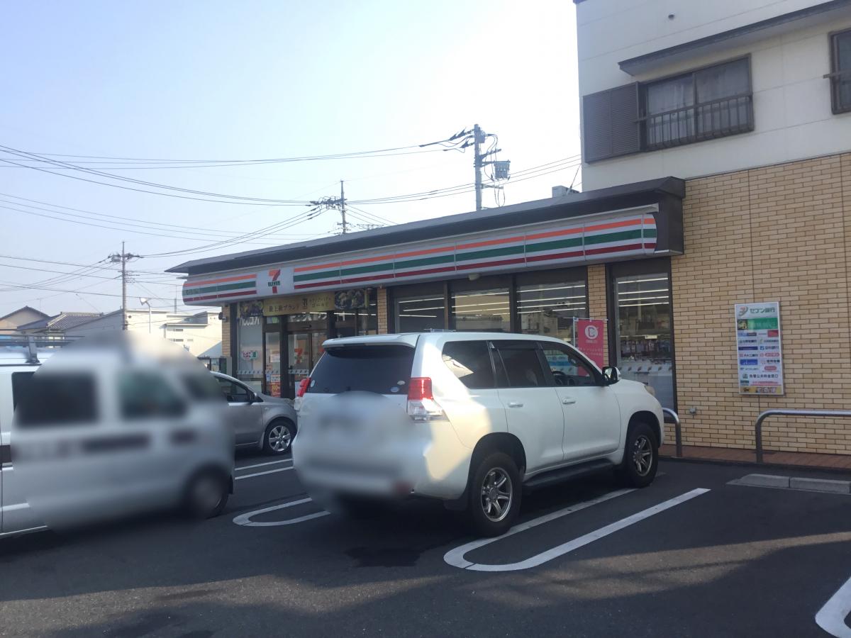コンビニ
