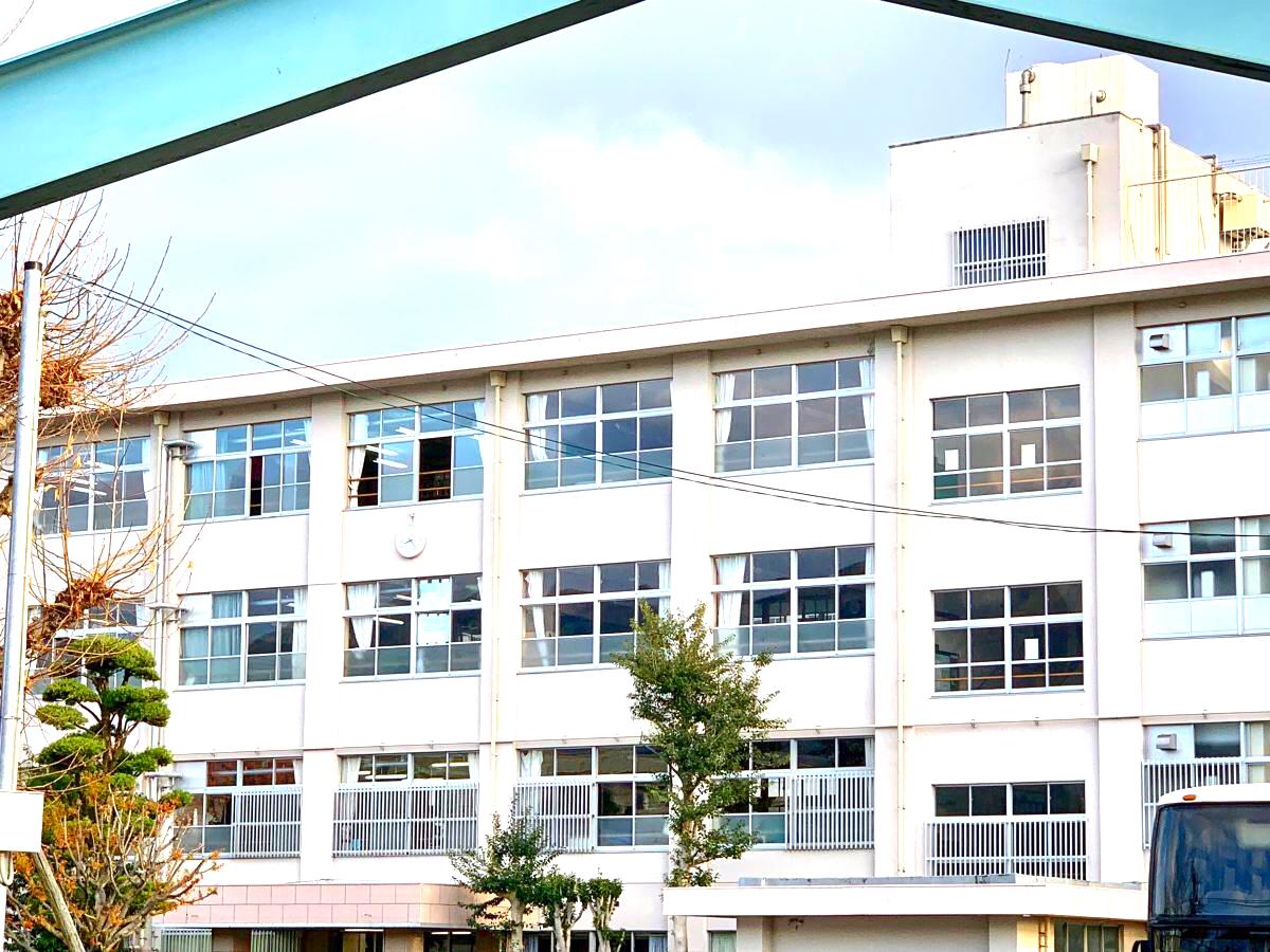 スタディピア 花畑小学校 福岡市南区花畑