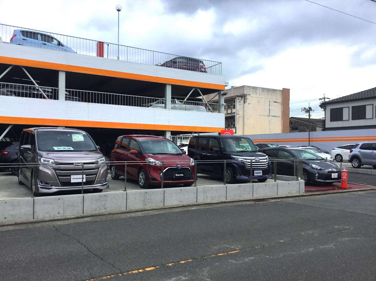 マーケットピア トヨタカローラ三重四日市本社店