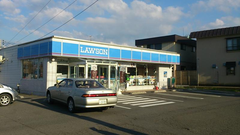 マーケットピア ローソン 青森中央高校前店 青森市東大野