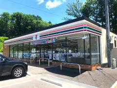 マーケットピア 八ヶ岳リゾートアウトレット 北杜市小淵沢町