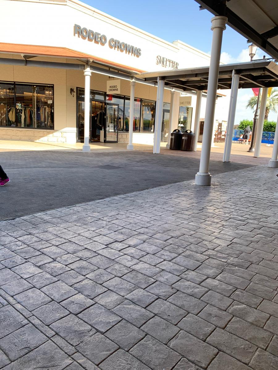 マーケットピア 神戸三田プレミアム アウトレット