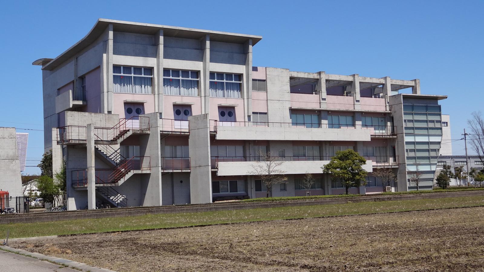 ビッグカンパニー タカギセイコー 高岡市 周辺施設 口コミ 写真 動画