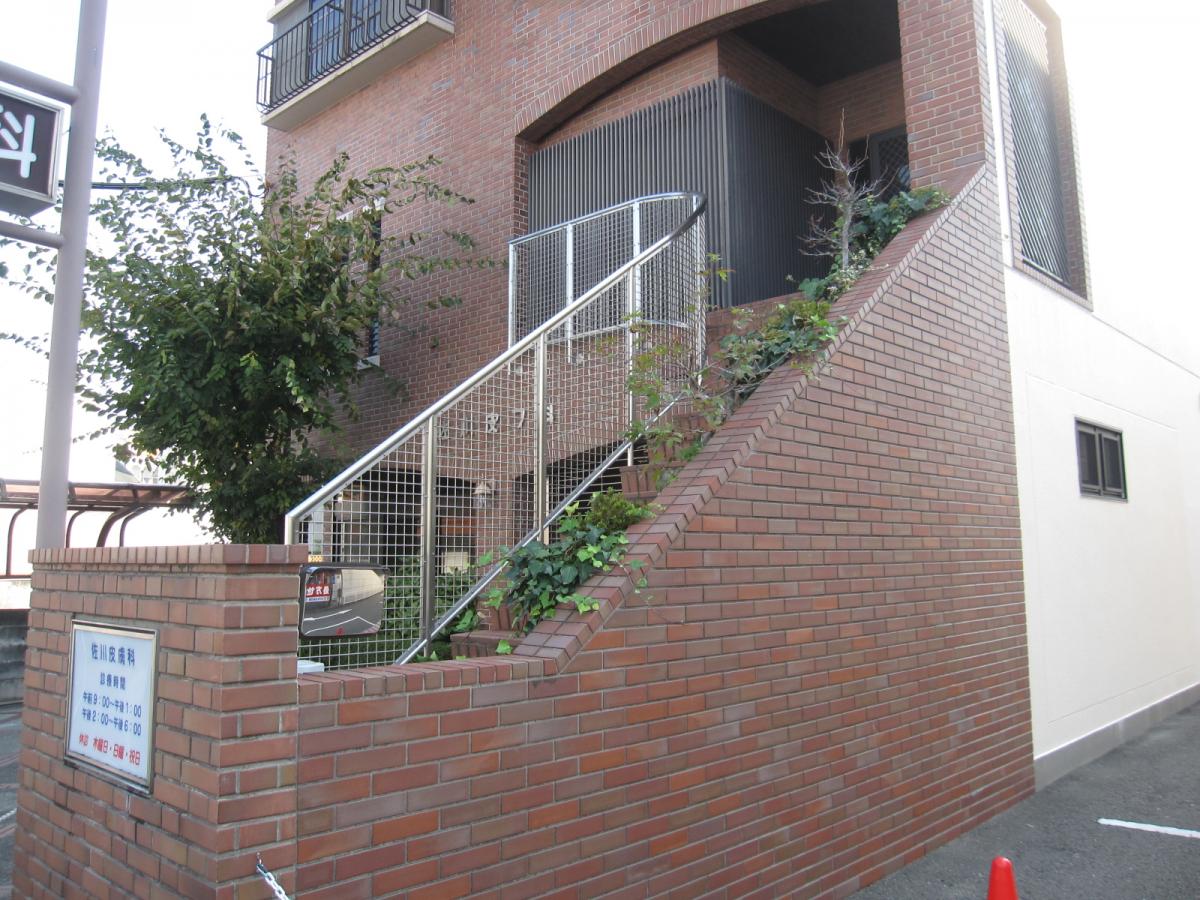 【ドクターマップ】佐川皮膚科（徳島市富田橋）