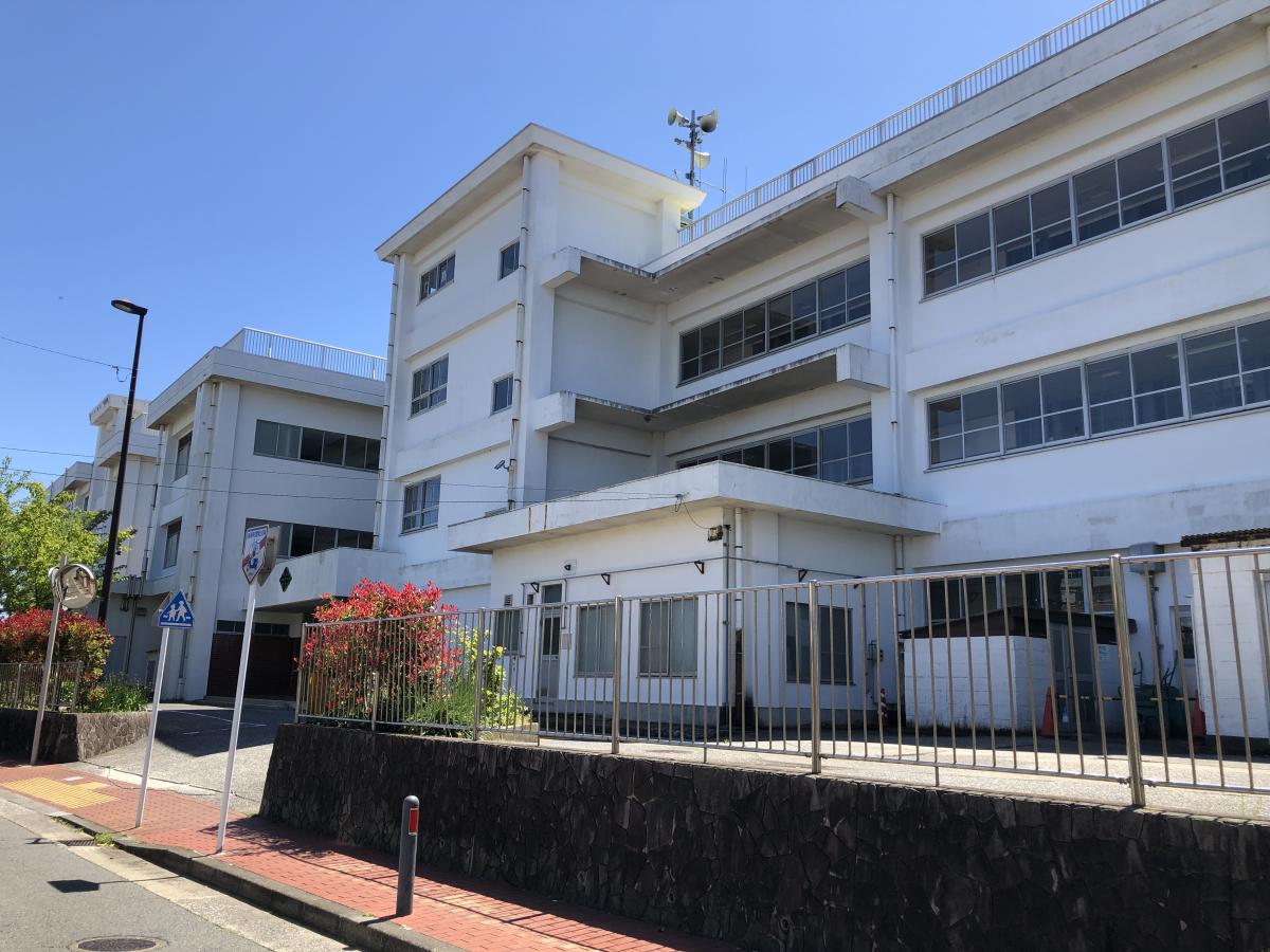 スタディピア 衣笠小学校 横須賀市小矢部