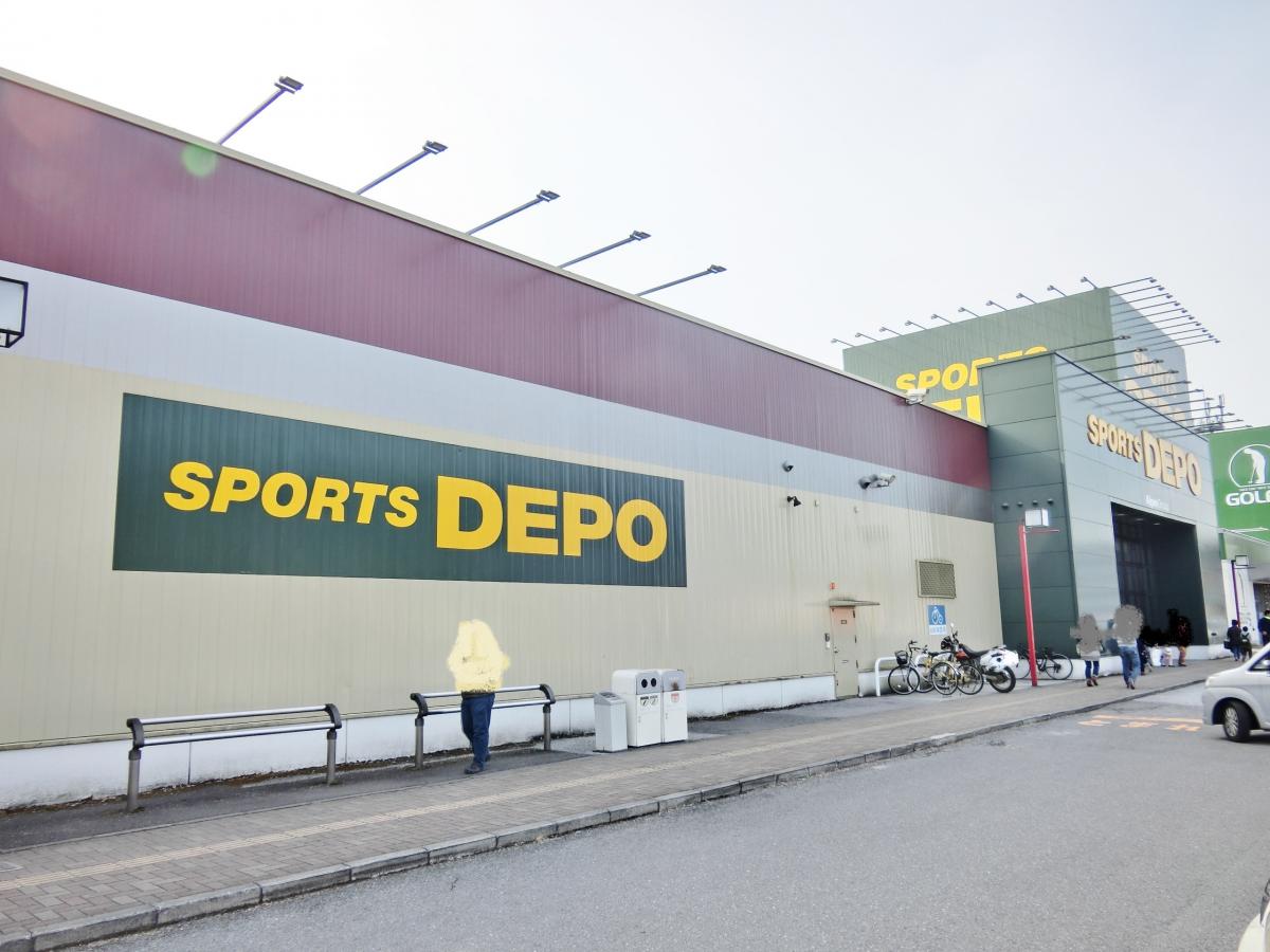 マーケットピア スポーツデポ 高知店