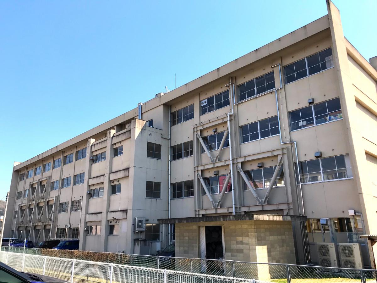 スタディピア 松永小学校 福山市松永町