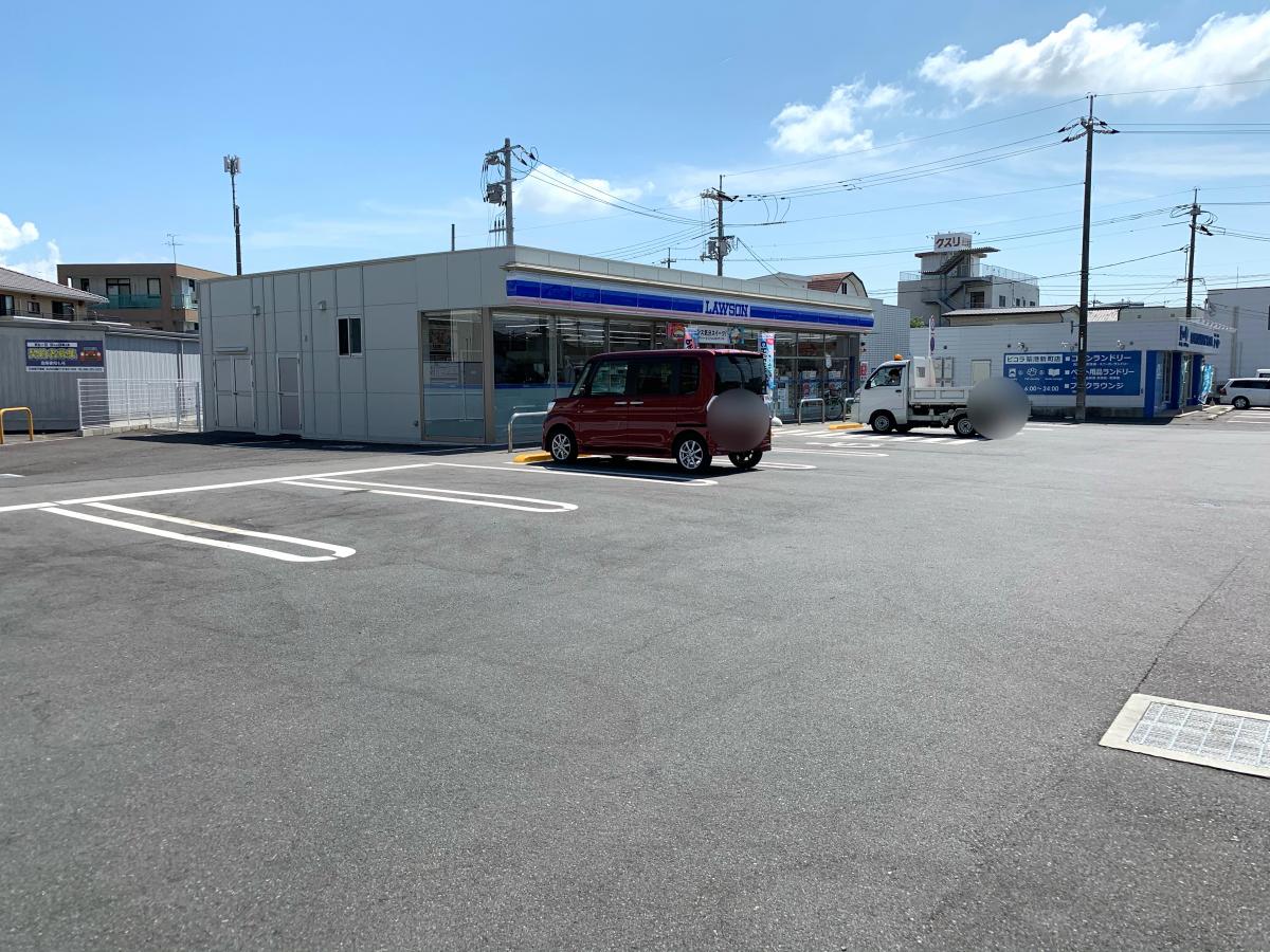 マーケットピア ローソン 岡山築港新町一丁目店 岡山市南区築港新町