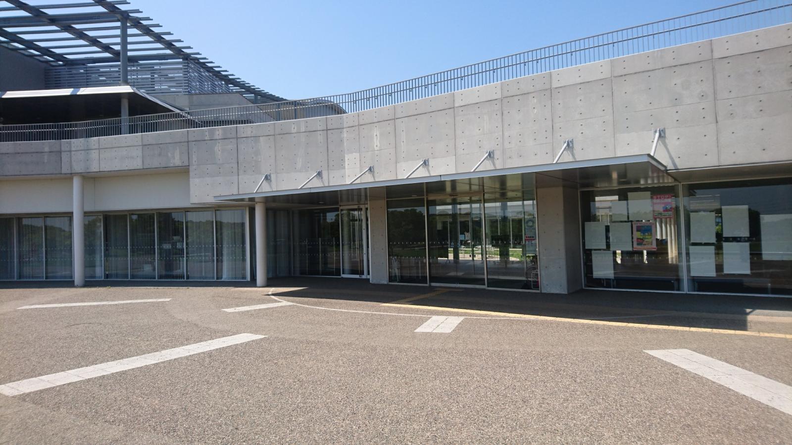 スポランド 松山下公園総合体育館 印西市浦部