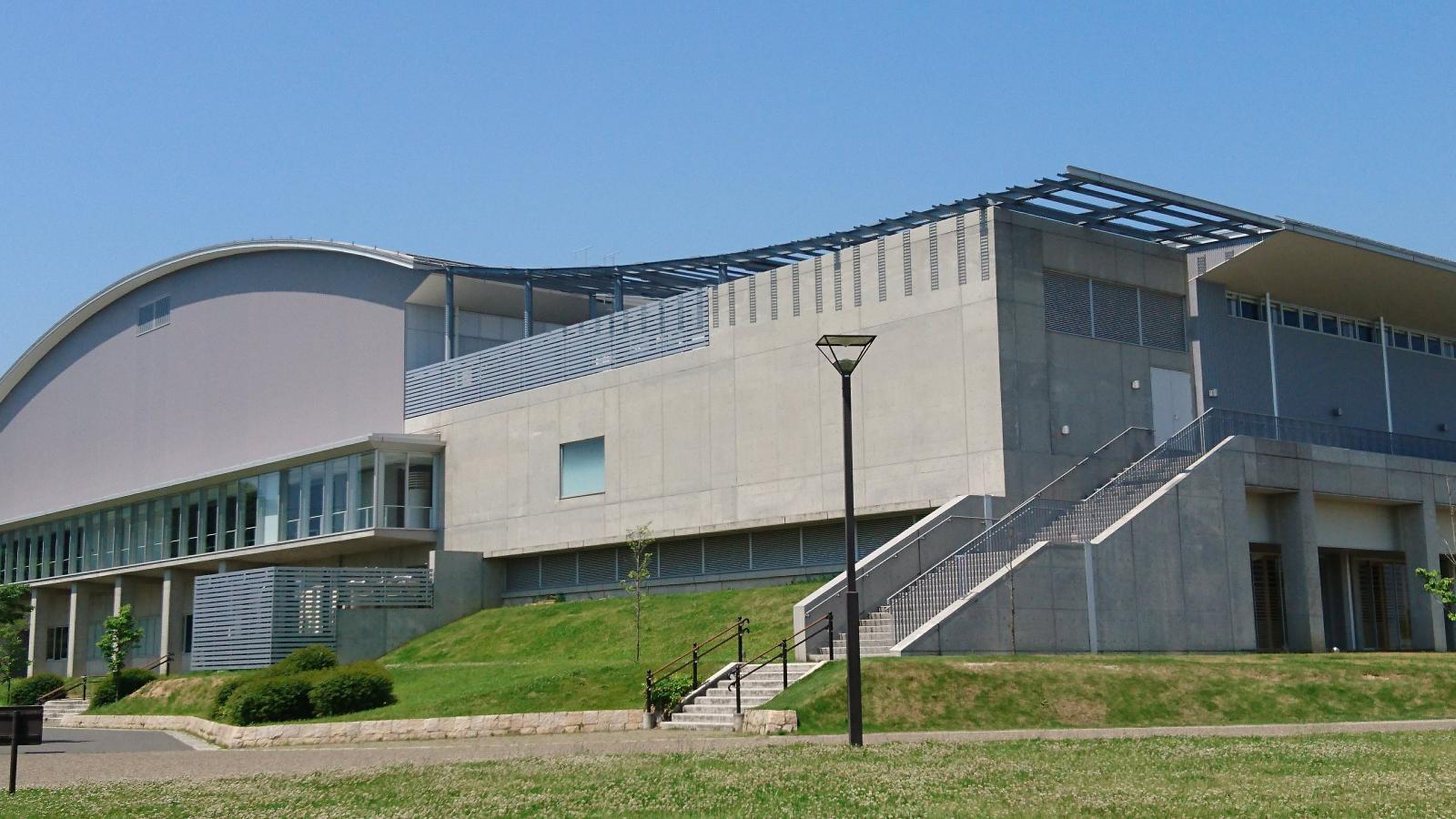 スポランド 松山下公園総合体育館 印西市浦部