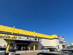 マーケットピア ザ ダイソー イオンタウン野々市店 野々市市白山町