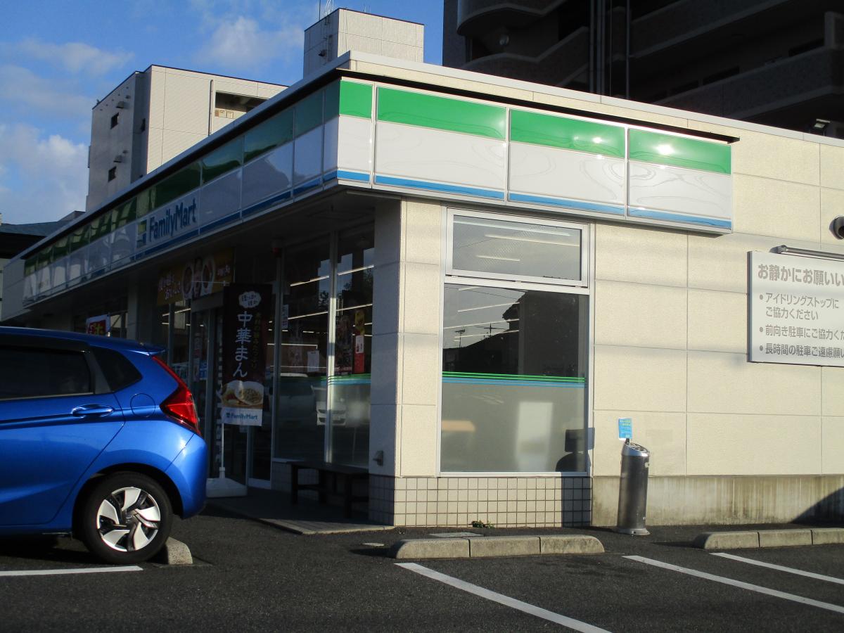 マーケットピア ファミリーマート 周南梅園町一丁目店 周南市梅園町