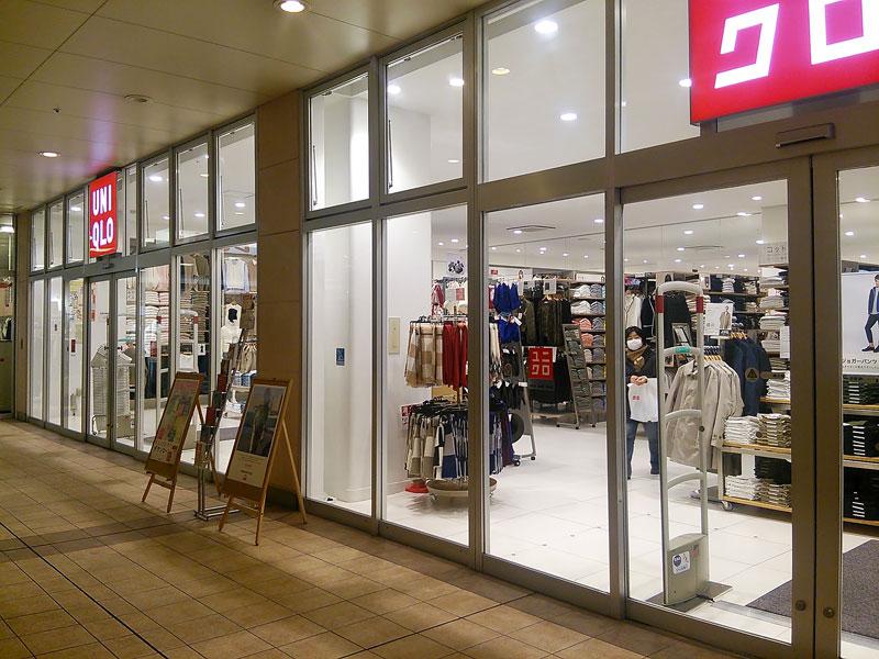 マーケットピア ユニクロ ｌａｌａテラス南千住店 荒川区南千住