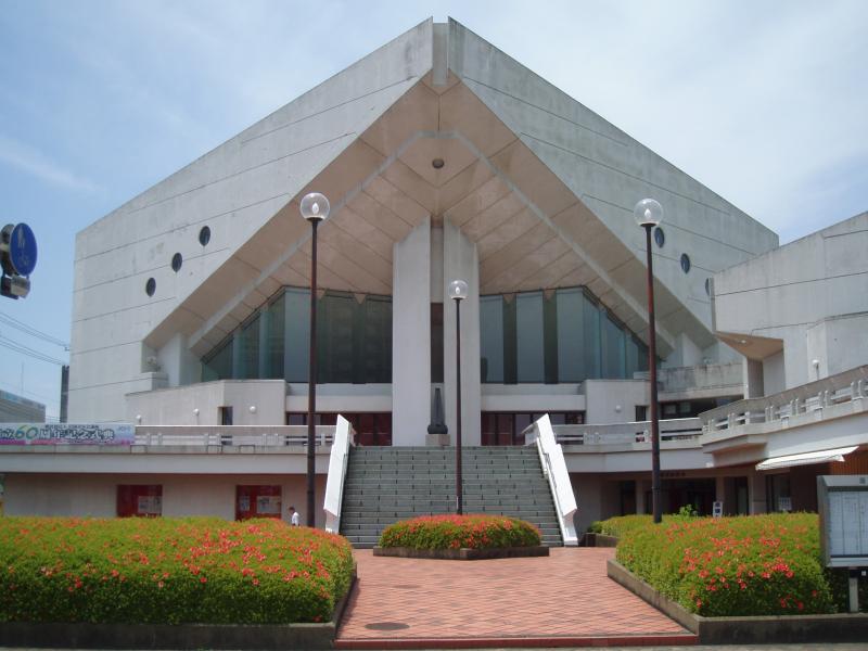 エンタメール 岩国市民文化会館 岩国市山手町