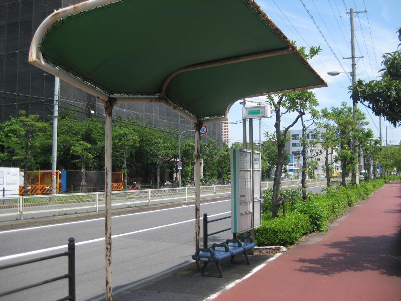 大阪市営バス「泉尾四丁目」バス停留所／ホームメイト