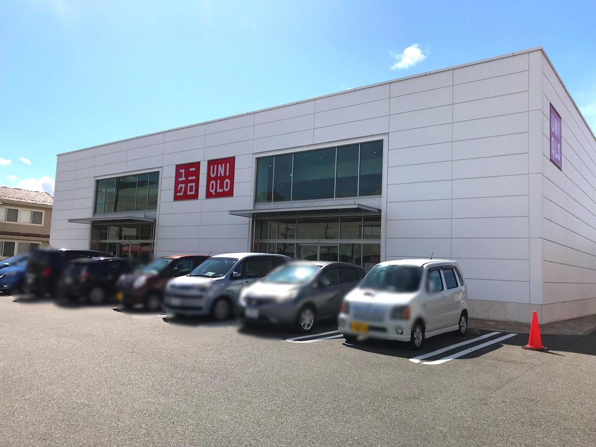 マーケットピア ユニクロ 小牧店 小牧市郷中