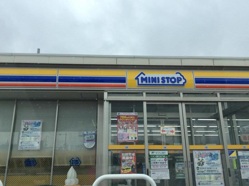 コンビニ