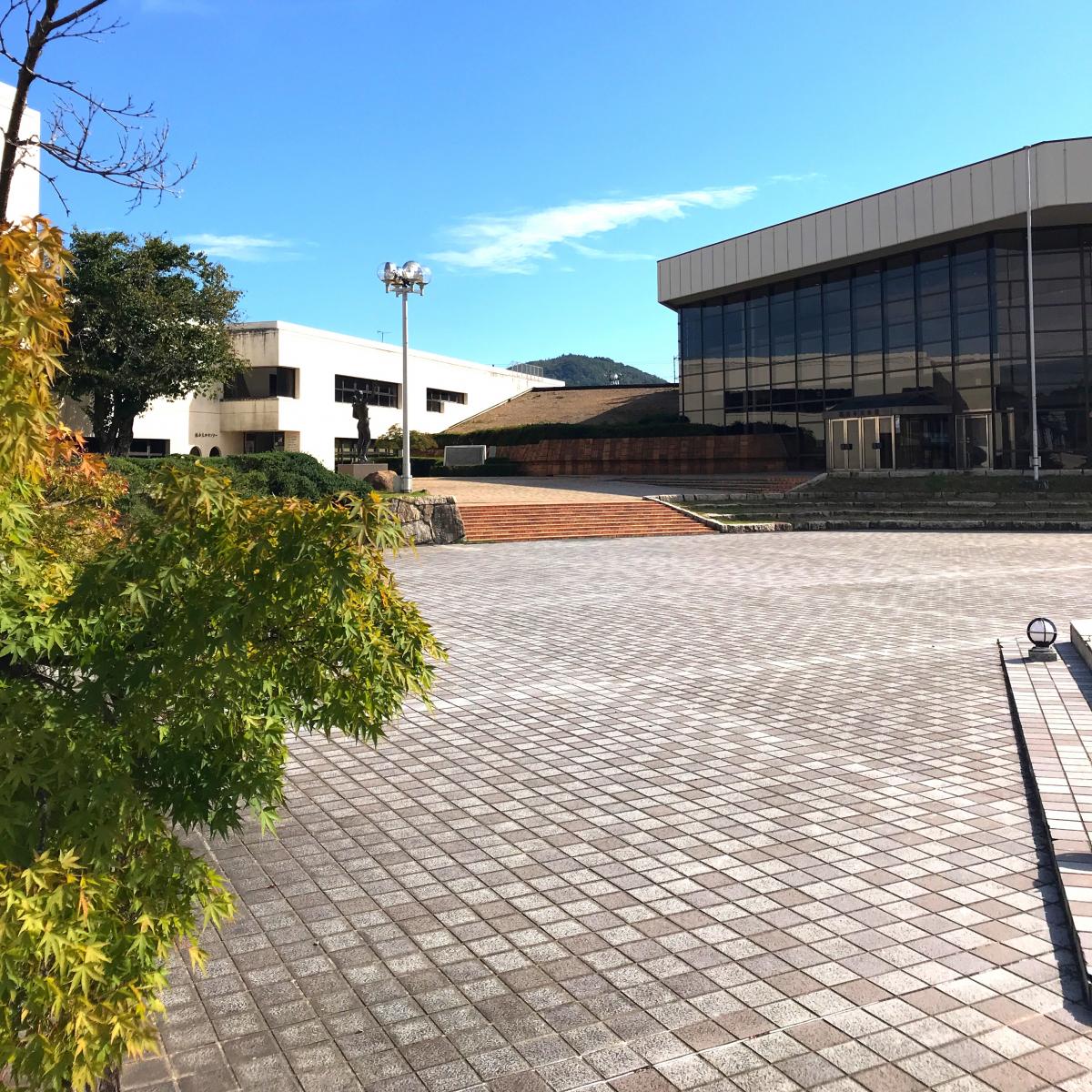 エンタメール 総社市立総合文化センター 総社市中央