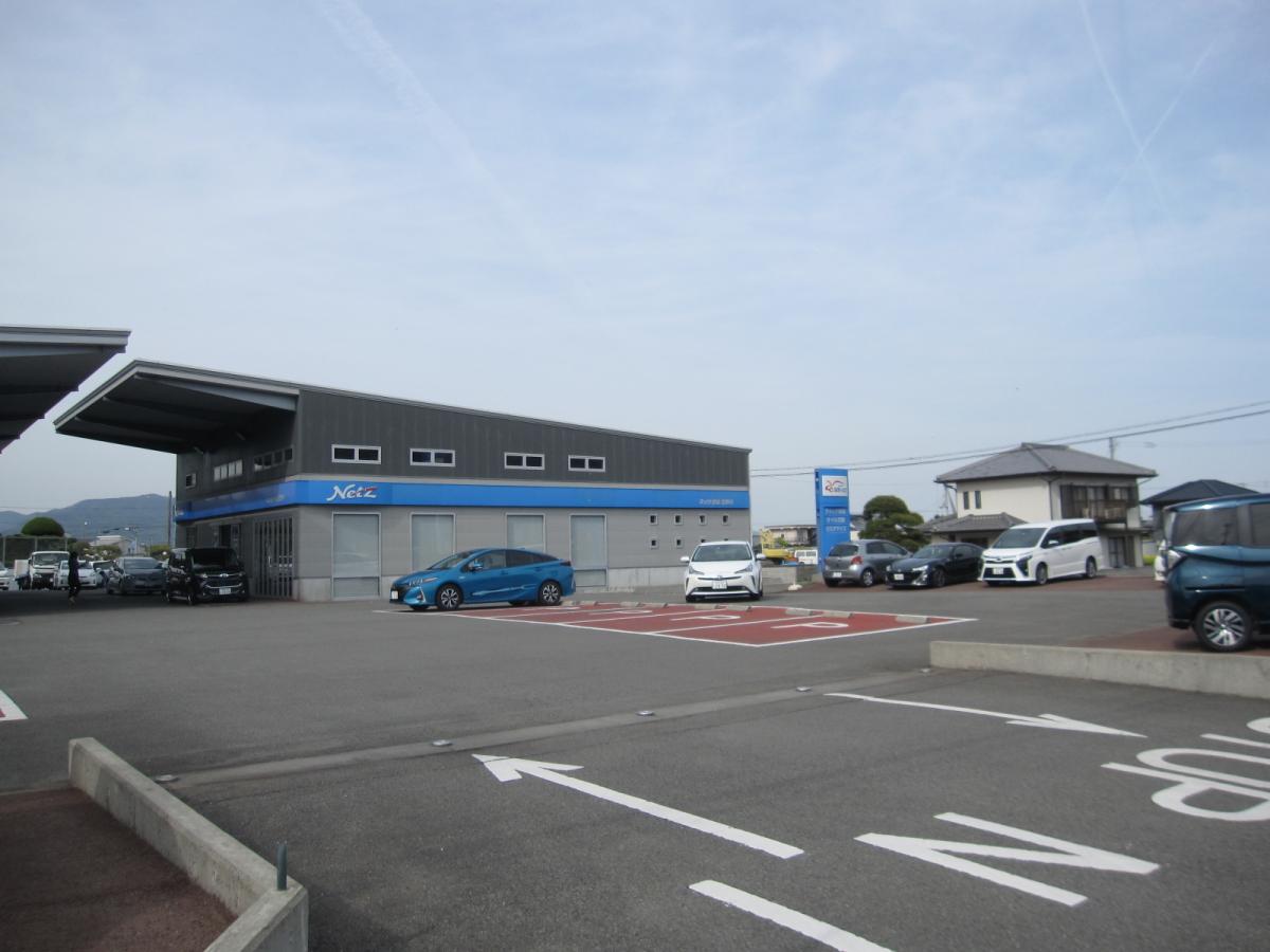 マーケットピア ネッツトヨタ徳島吉野川店 吉野川市鴨島町西麻植