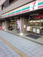 マーケットピア セブンイレブン 小作駅東口店 羽村市小作台