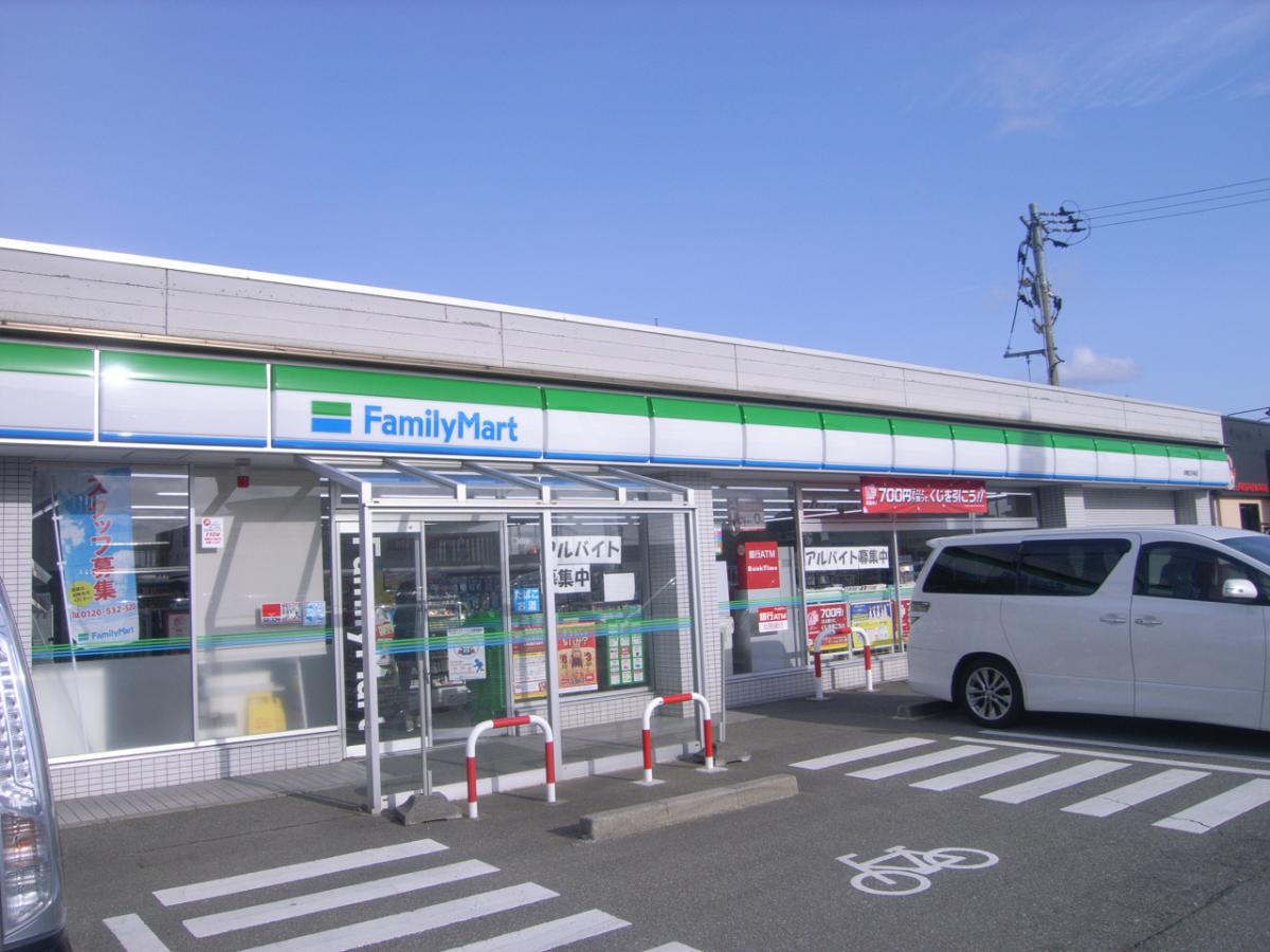 マーケットピア ファミリーマート 津幡北中条店