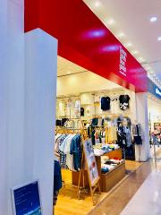 マーケットピア 相模原市のアパレルショップ