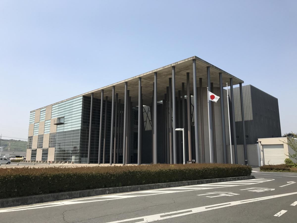 【パブリネット】岡山西警察署(岡山市北区野殿東町) 【パブリネット】岡山西警察署(岡山市北区野殿東町)