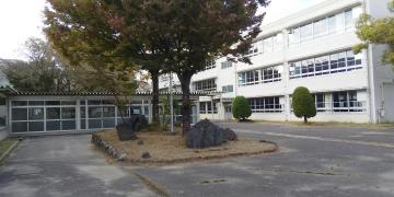 スタディピア 春日井市の中学校一覧 ホームメイト